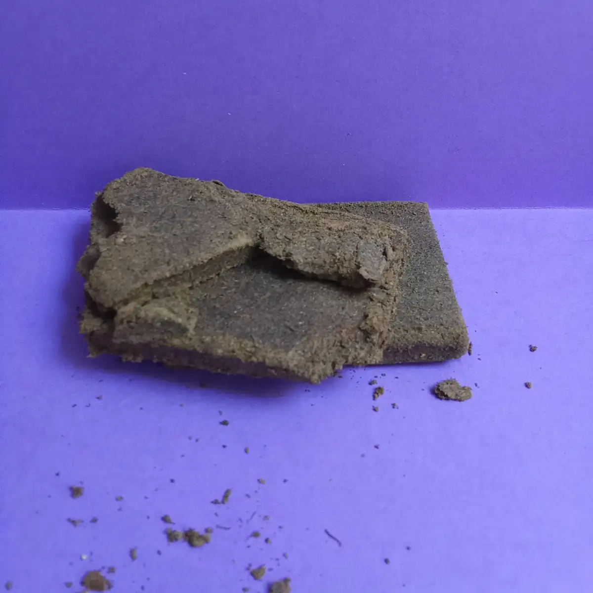 RESINE POLLEN TAMISE